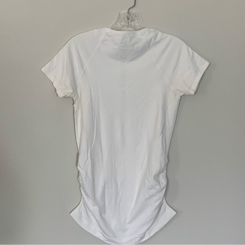 Athleta white workout stretchy  top size M - Picture 9 of 9